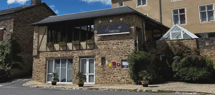 Stone facade of Hôtel Le Sénéchal between Rodez and Albi